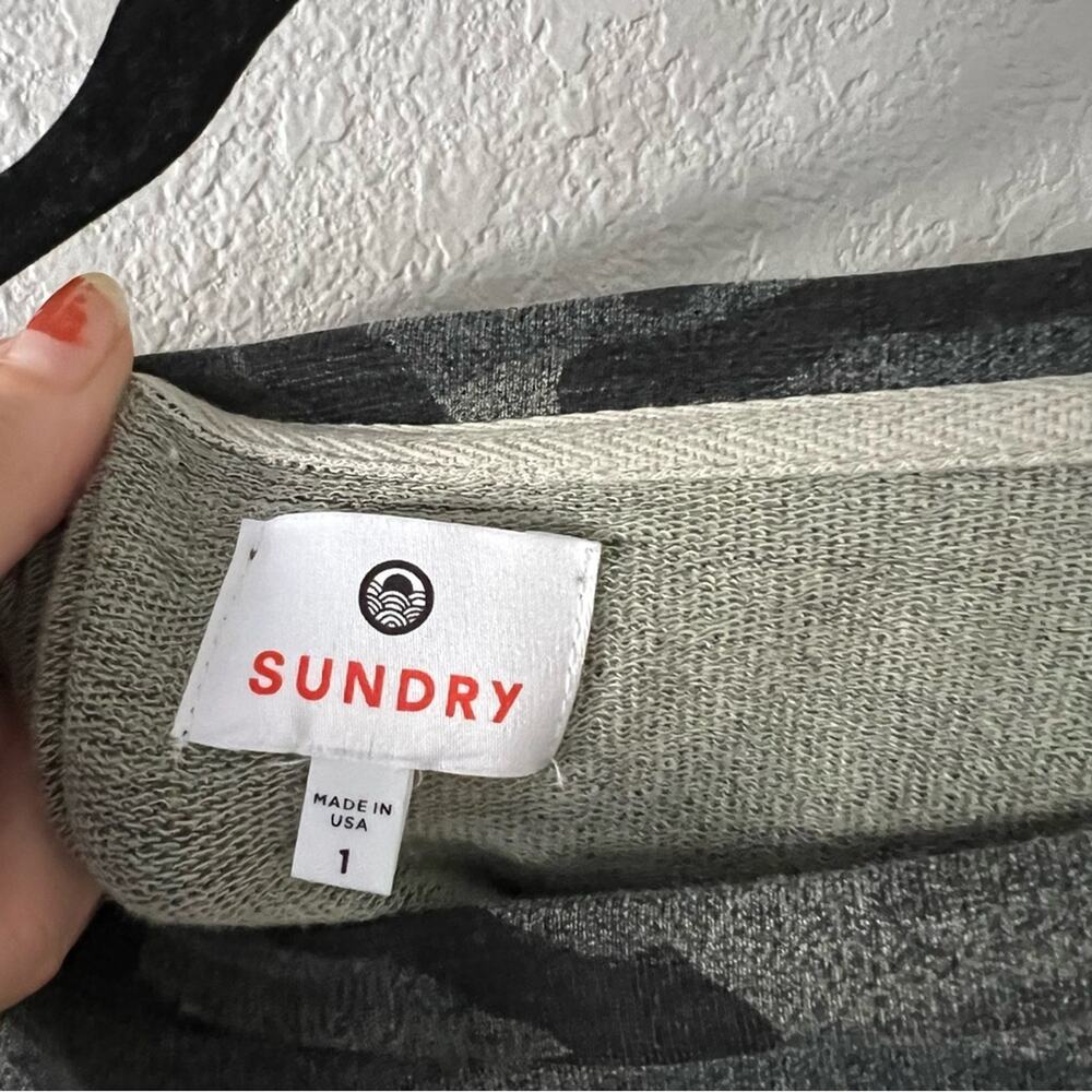 Sundry Camo Off the Shoulder Pull-Over Sweatshirt - Picture 5 of 7